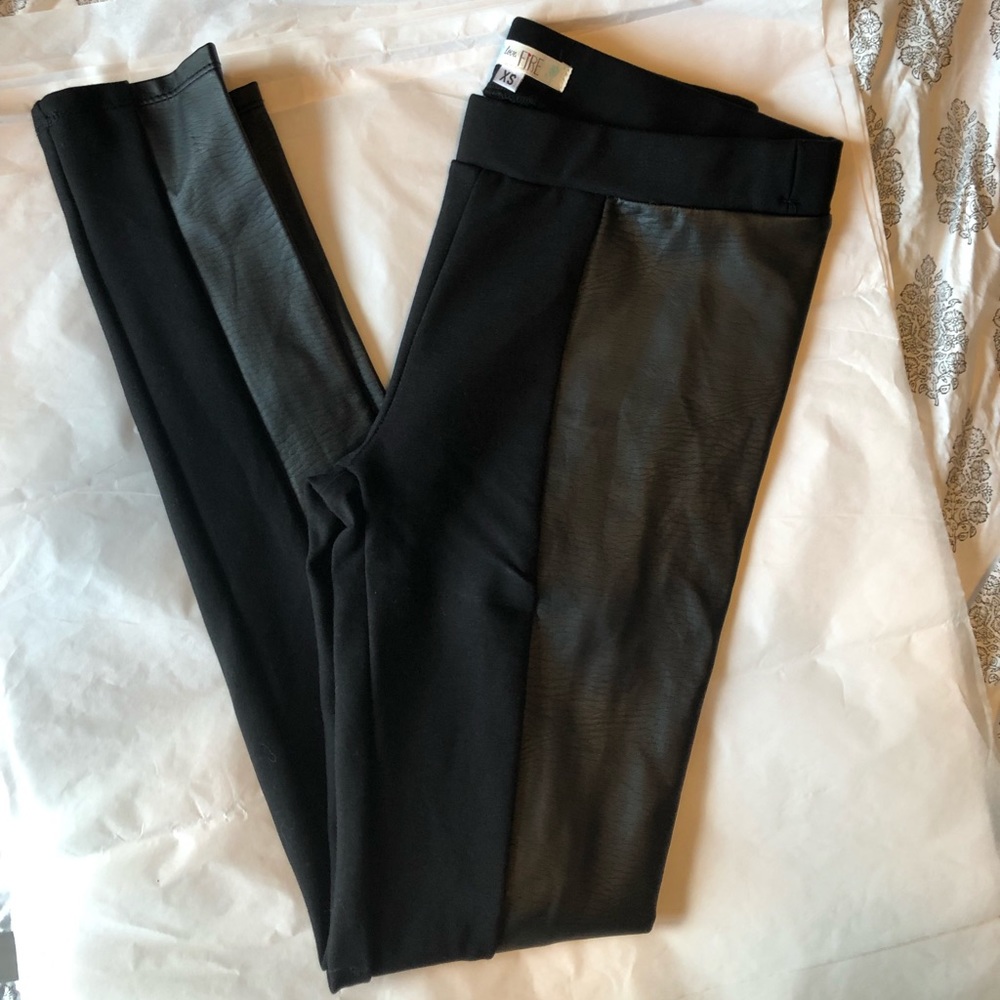 Love Fire Faux Leather Trim Leggings, size xs